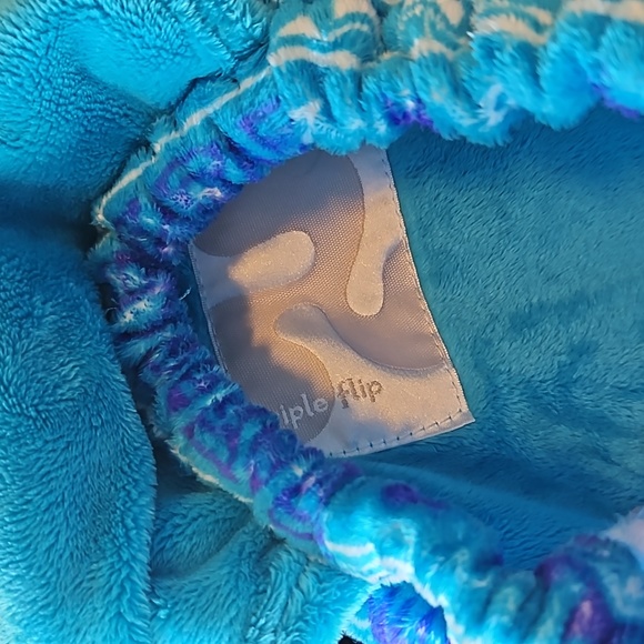 Triple Flip ‘Minky’ bubble backpack - Picture 8 of 9